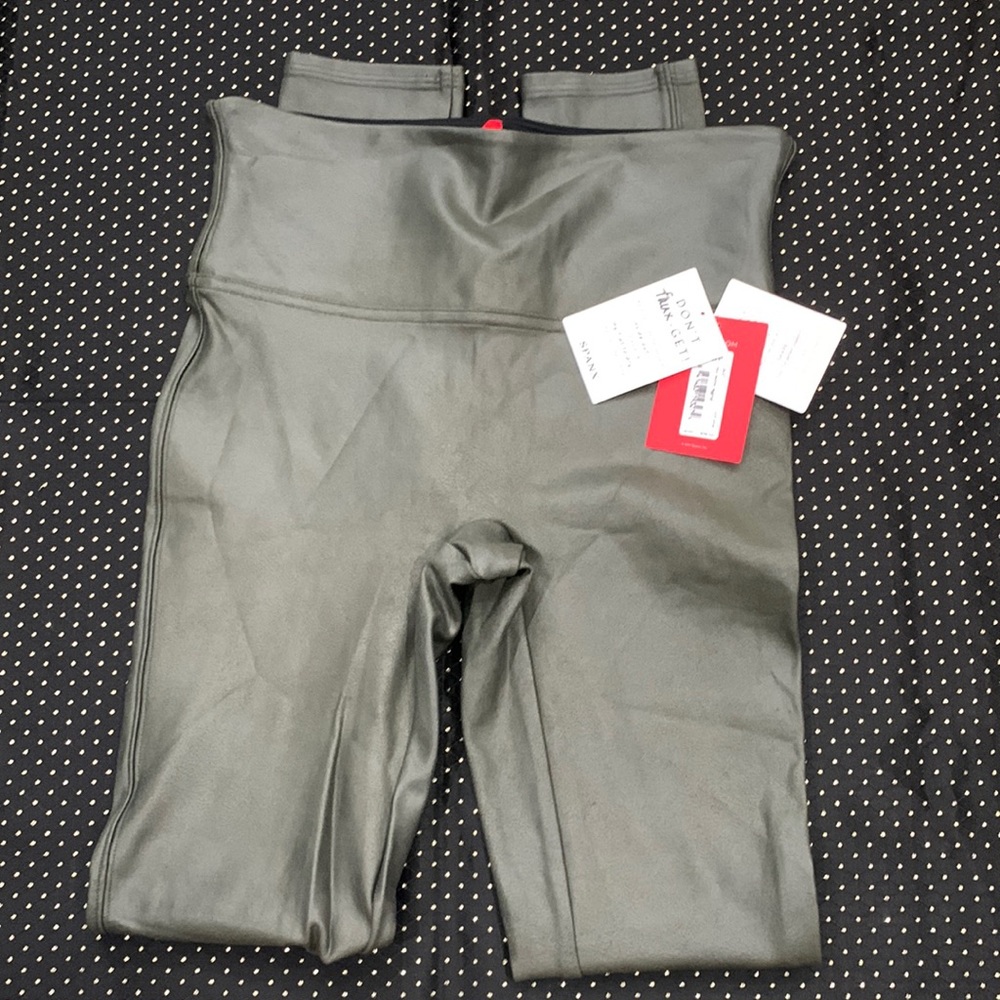 Spanx faux leather leggings rich olive size S/P NWT